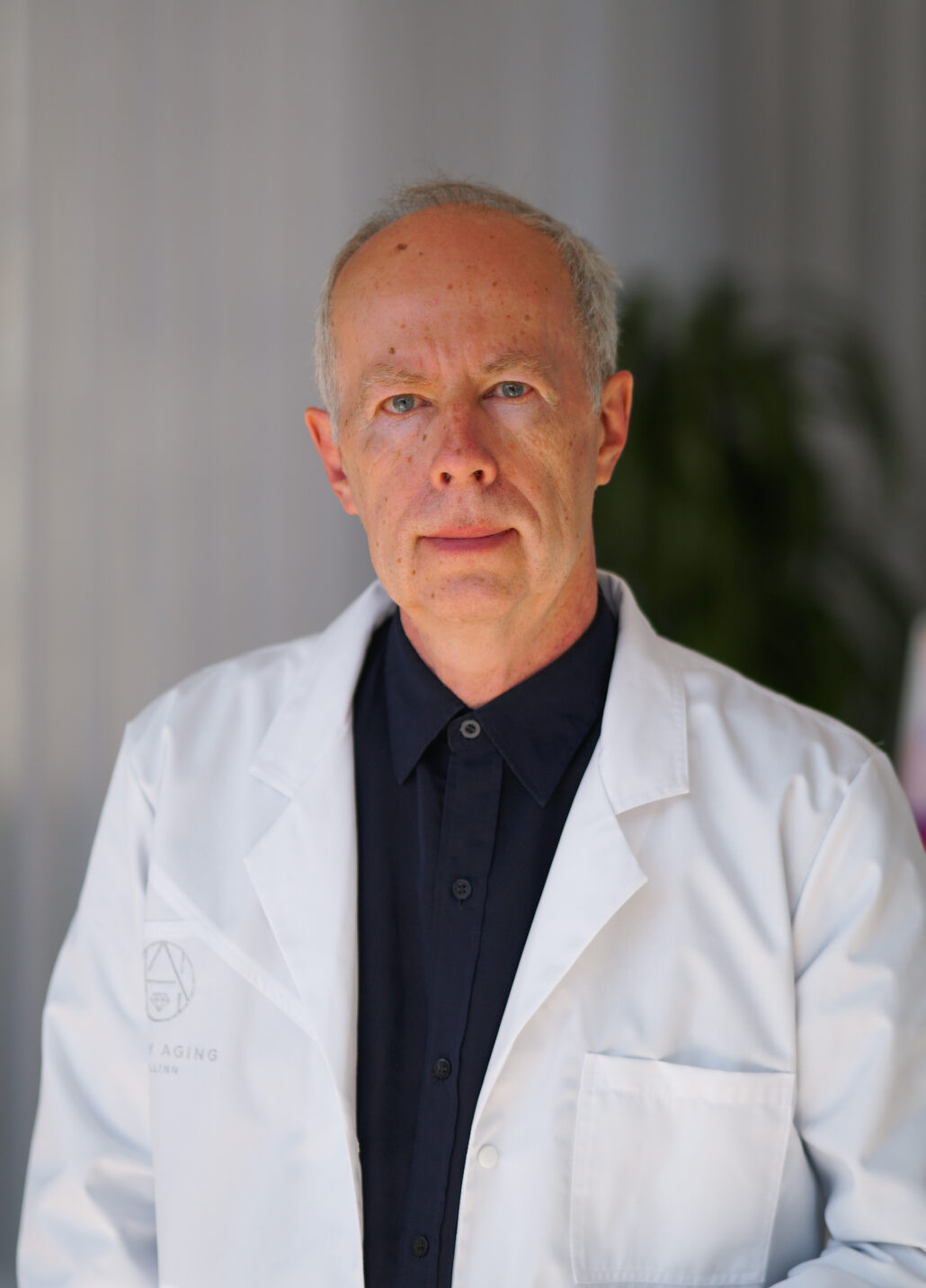 dr.Jaan Vogelberf
